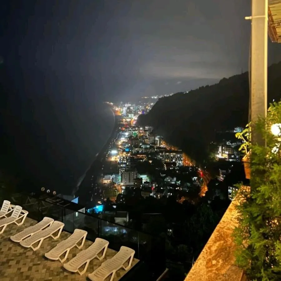Goga Guest House Kvariati 3*,